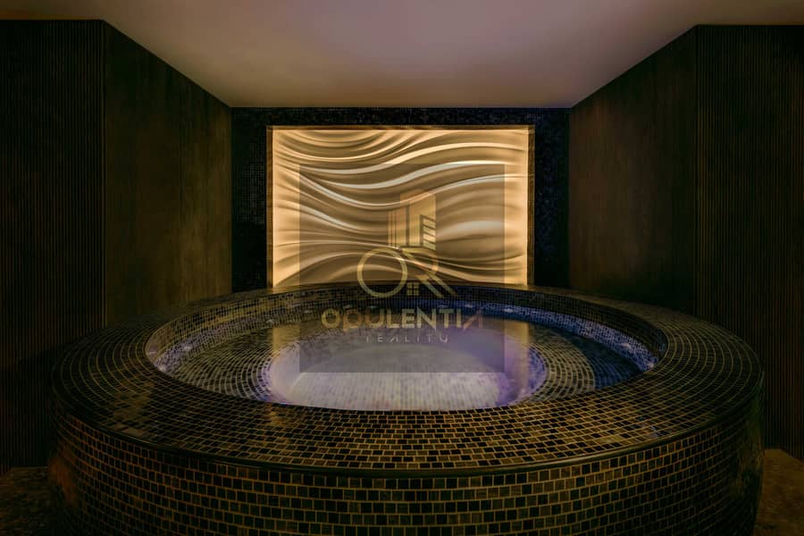 17 SHE_DXBGH_EZBR_Spa_004. JPG