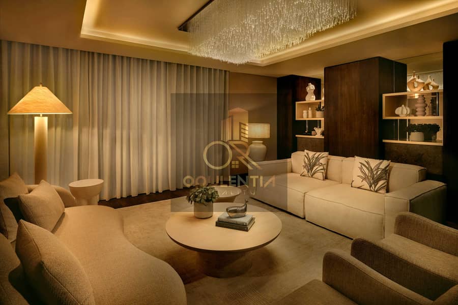 23 SHE_DXBGH_EZBR_Spa_014. JPG