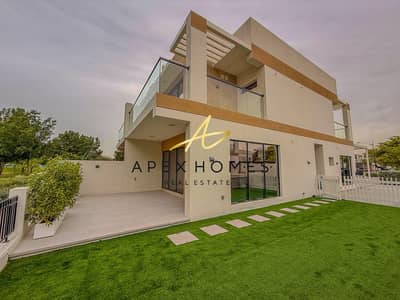 4 Bedroom Villa for Sale in DAMAC Hills, Dubai - Large Plot I Renovated I VOT I Park Access 4 Bedroom Villa for Sale in DAMAC Hills, Dubai - Large Plot I Renovated I VOT I Park Access