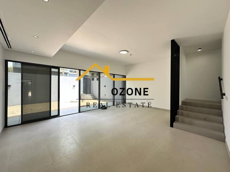 3 ce907605-7296-4677-a099-24449c02f78e. jpeg