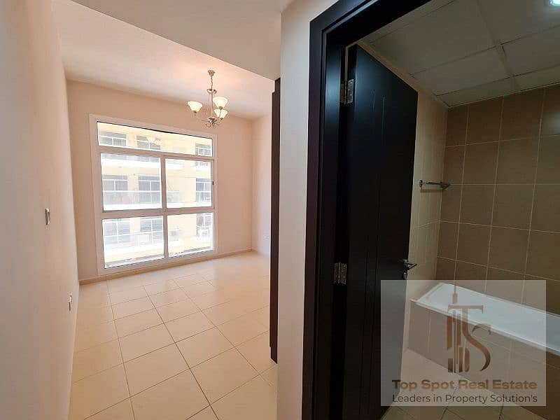 14 debe3af2-f281-4dbe-936f-0ce8298de1e3. jpg