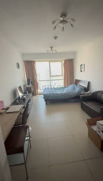Studio for Rent in Jumeirah Lake Towers (JLT), Dubai - VideoCapture_20241125-084220. jpg