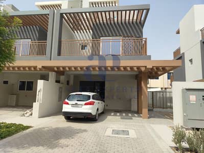 4 Camere Townhouse in vendita a DAMAC Hills 2 (Akoya by DAMAC), Dubai - Villetta a schiera a DAMAC Hills 2 (Akoya by DAMAC),Verona, 4 camere da letto, 2500000 AED - 15953621 4 Camere Townhouse in vendita a DAMAC Hills 2 (Akoya by DAMAC), Dubai - Villetta a schiera a DAMAC Hills 2 (Akoya by DAMAC),Verona, 4 camere da letto, 2500000 AED - 15953621