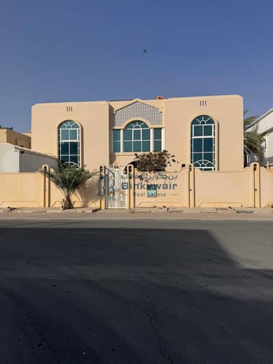 5 Camere Villa in vendita a Al Nekhailat, Sharjah - WhatsApp Image 2026-08-20 at 12.38. 24 PM (2). jpeg