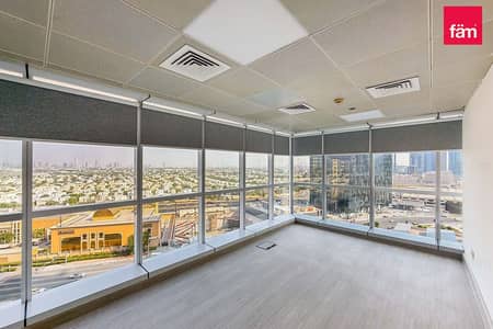 Office for Rent in Jumeirah Lake Towers (JLT), Dubai - Grade A Building | Vacant Now | Community Expert