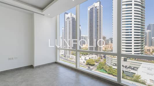 Office for Sale in Business Bay, Dubai - Upgraded Interior | Vacant | Fitted