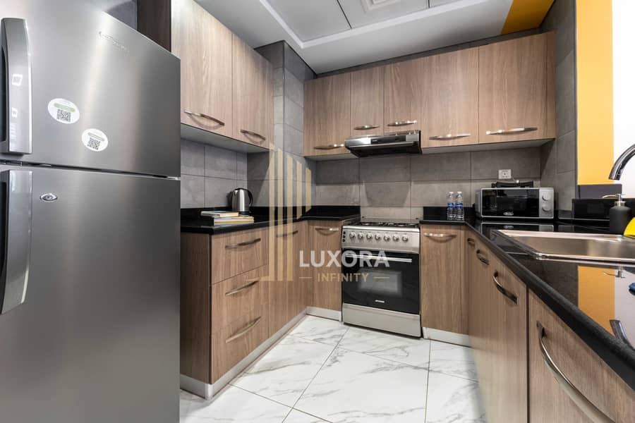 11 BNT09928-HDR. jpg