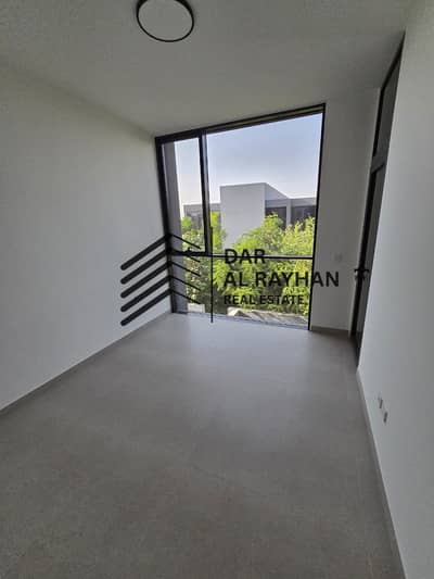 4 Schlafzimmer Townhouse zum zur Miete in Tilal City, Sharjah - IMG-20250612-WA0057. jpg 4 Schlafzimmer Townhouse zum zur Miete in Tilal City, Sharjah - IMG-20250612-WA0057. jpg