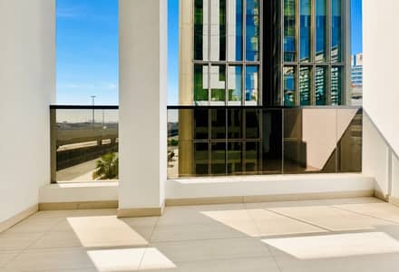 Appartement de 3 chambres à à louer à Business Bay, Dubai - Appartement à Business Bay，Central 1 Dubai, 3 chambres, 159999 AED - 16239543