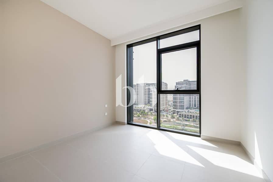 12 images image img
