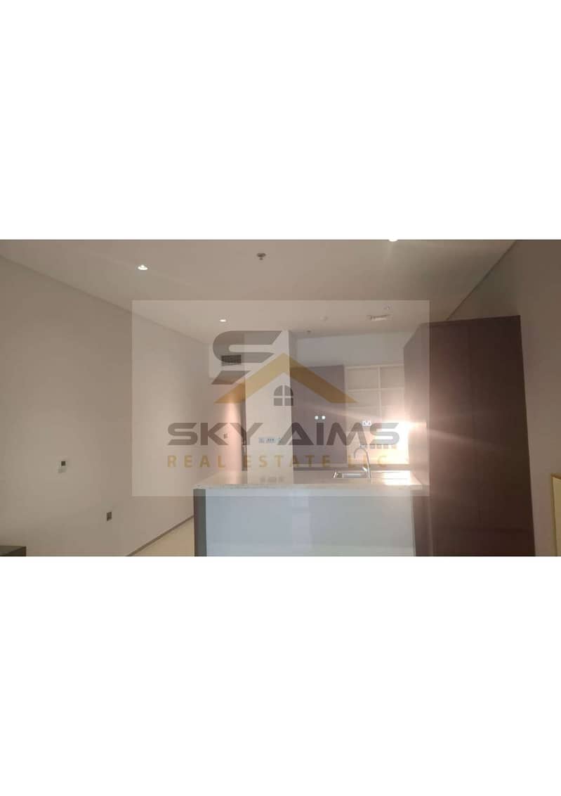 5 PARK PLACE STUDIO FURNISHED_page-0004. jpg