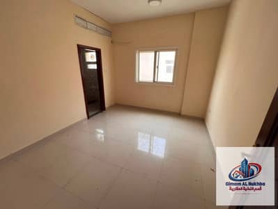2 habitaciones Apartamento para en Alquiler en Al Qulayaah, Sharjah - WhatsApp Image 2026-08-19 at 10.32. 00 AM. jpeg 2 habitaciones Apartamento para en Alquiler en Al Qulayaah, Sharjah - WhatsApp Image 2026-08-19 at 10.32. 00 AM. jpeg