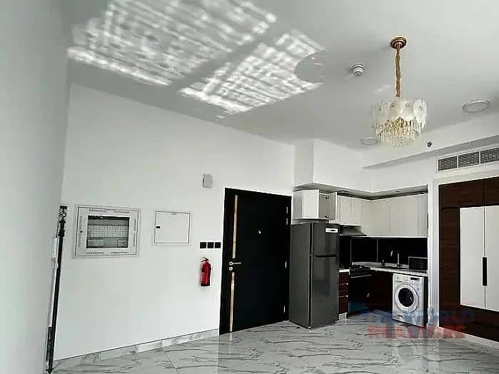 5 Image 5