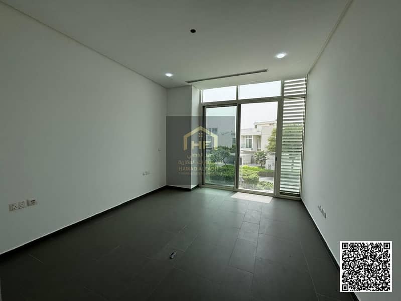 18 WhatsApp Image 2026-08-20 at 7.16. 46 AM (2)-watermark. jpg