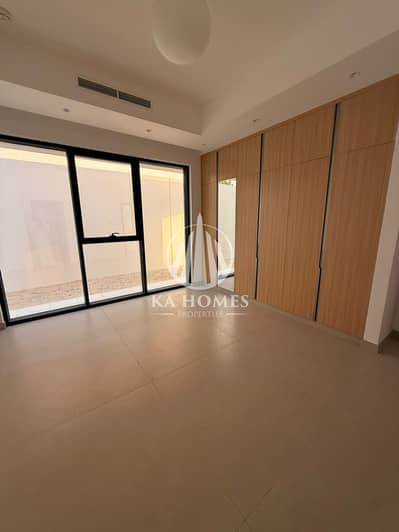 4 Bedroom Villa for Sale in Sharjah Garden City, Sharjah - WhatsApp Image 2026-06-19 at 10.06. 23 AM (3). jpeg 4 Bedroom Villa for Sale in Sharjah Garden City, Sharjah - WhatsApp Image 2026-06-19 at 10.06. 23 AM (3). jpeg