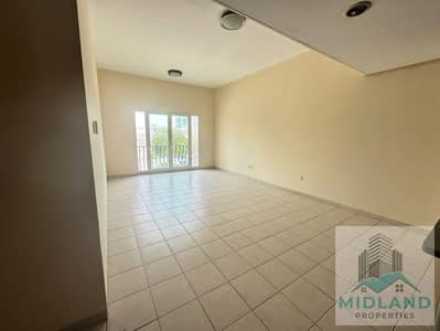 2 habitaciones Apartamento para en Alquiler en Discovery Gardens, Dubai - WhatsApp Image 2026-08-10 at 4.26. 41 PM. jpeg