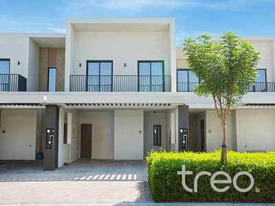 3 Bedroom Townhouse for Sale in Dubai South, Dubai - front of prop 147. jpg