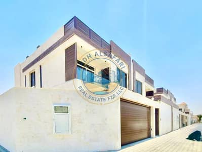 5 Schlafzimmer Villa zum zur Miete in Hoshi, Sharjah - 47204. jpg 5 Schlafzimmer Villa zum zur Miete in Hoshi, Sharjah - 47204. jpg