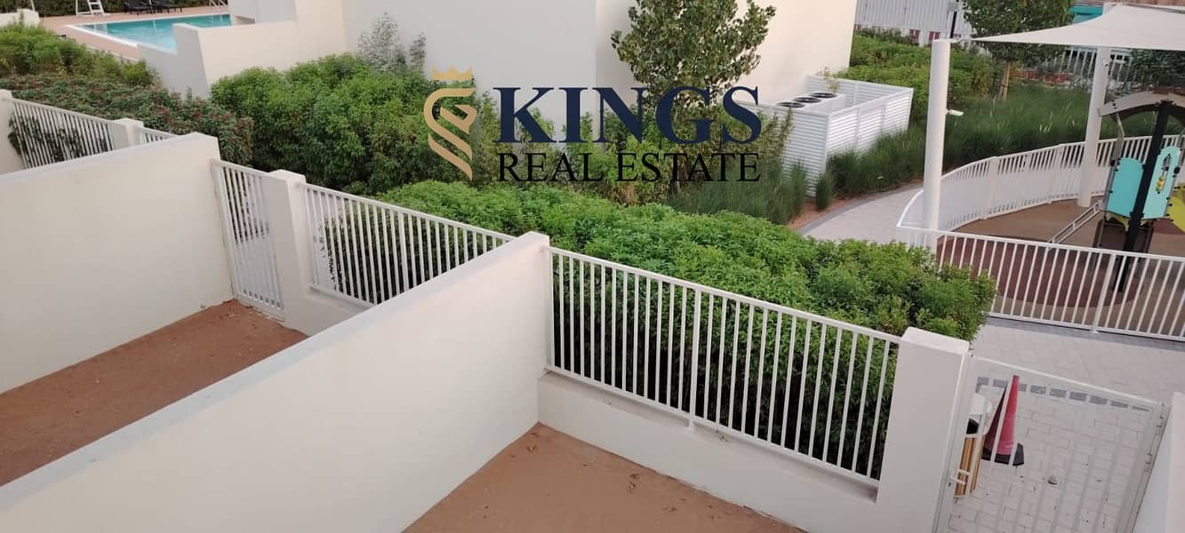 4 WhatsApp Image 2026-08-19 at 12.10. 32 (1). jpeg