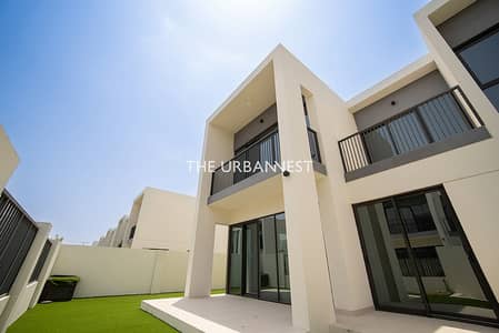 4 Schlafzimmer Townhouse zum zur Miete in Town Square, Dubai - Reihenhaus in Town Square,Shams Townhouses, 4 schlafzimmer, 184999 AED - 16242073 4 Schlafzimmer Townhouse zum zur Miete in Town Square, Dubai - Reihenhaus in Town Square,Shams Townhouses, 4 schlafzimmer, 184999 AED - 16242073