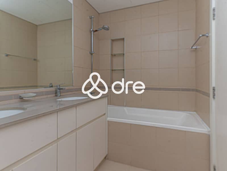 15 DRE05187-Edit. JPG