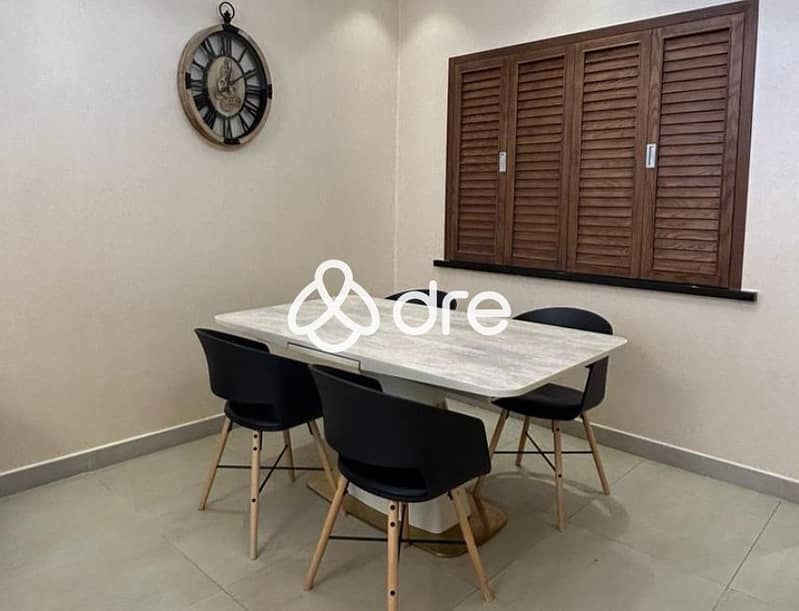 5 close kitchen. jpg