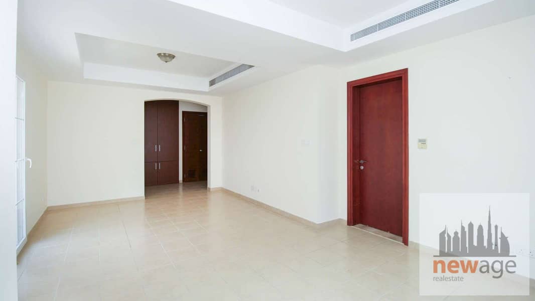 16 3-BHK Townhouse (Al Reem. 3 - Arabian Ranches) Pic. 04. jpeg