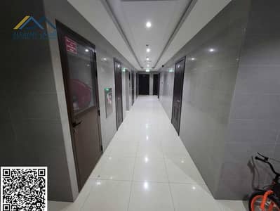 1 habitación Apartamento para en Alquiler en Al Jurf, Ajman - 4d7c2482-94a9-4e4c-810e-af8037a7f642. jpg