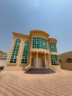 Spacious 5BR Villa + Majlis + Maid | FEWA Connected