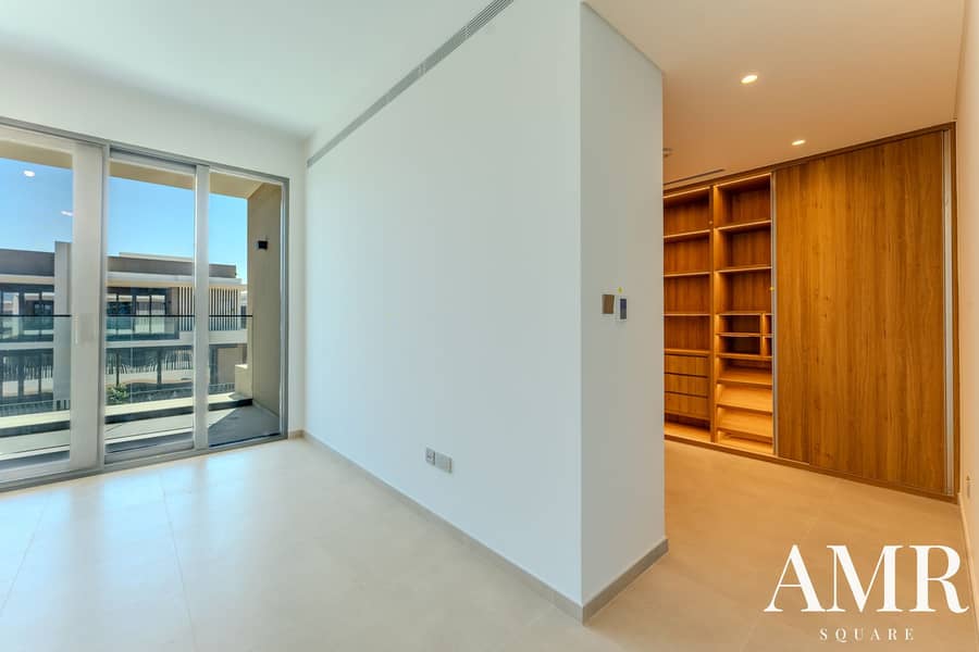 15 Jebel Ali Village Villa-14. jpg
