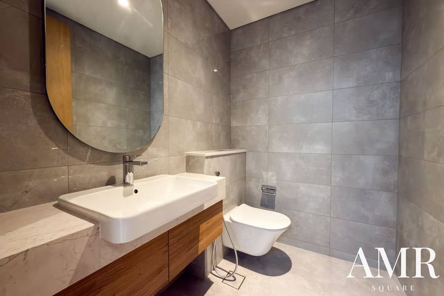 28 Jebel Ali Village Villa-29. jpg