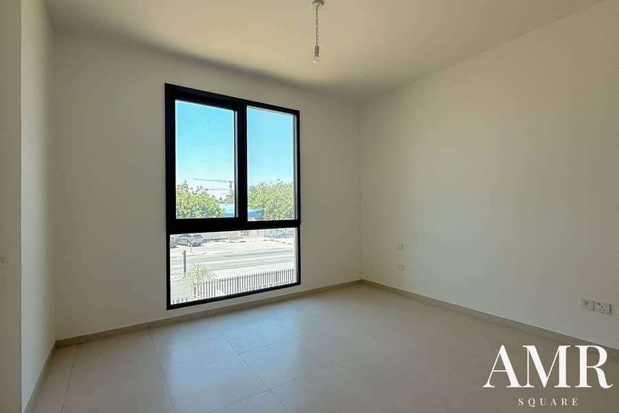 16 Jebel Ali Village_3BHK_Townhouse 15. jpg