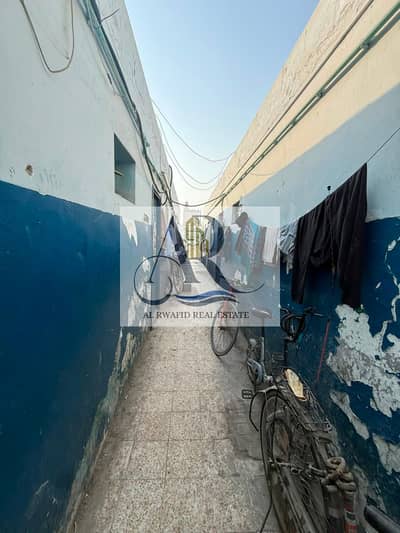 سكن عمال  للايجار في المنطقة الصناعية، الشارقة - WhatsApp Image 2026-08-20 at 10.31. 15 PM (1). jpeg