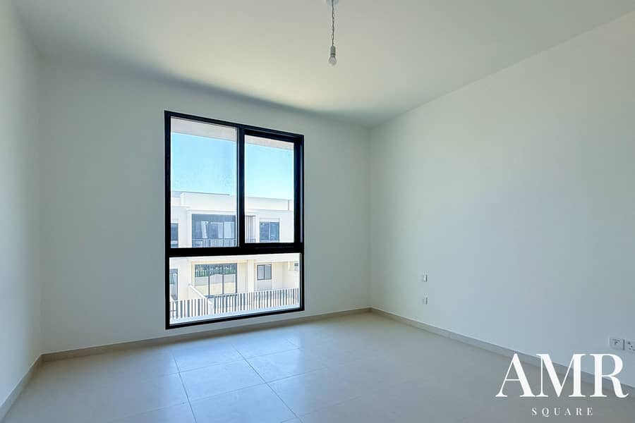 22 Jebel Ali Village_4bhk_Townhouse-20. jpg
