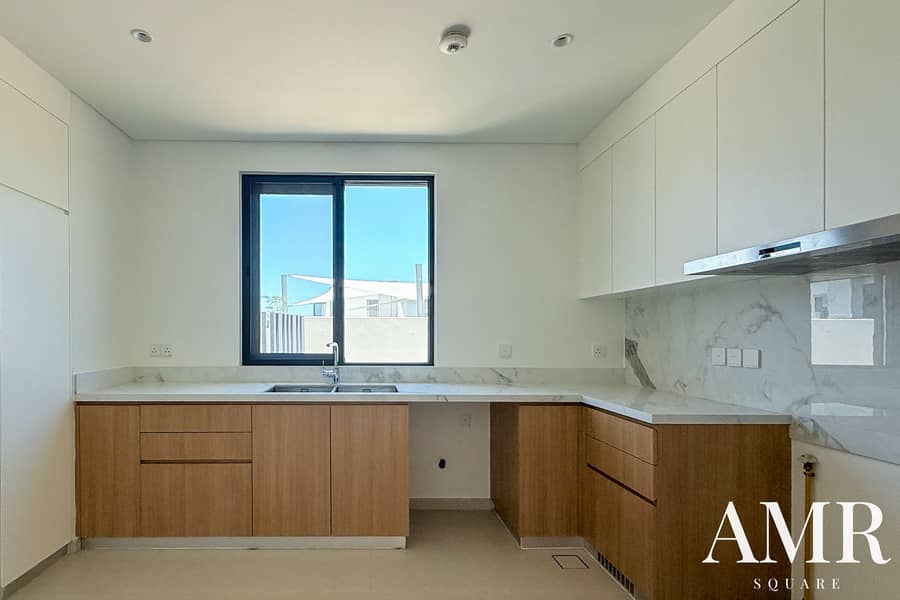 29 Jebel Ali Village_4bhk_Townhouse-30. jpg