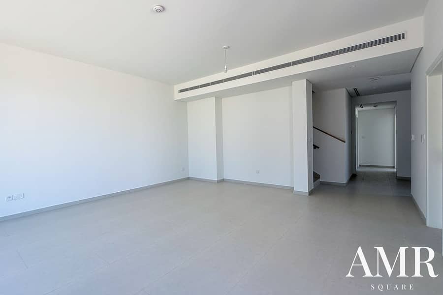 30 Jebel Ali Village_4bhk_Townhouse-31. jpg
