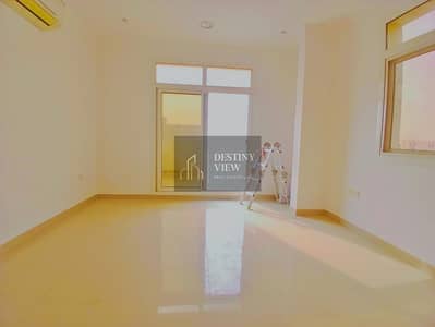 استوديو  للايجار في حوشي، الشارقة - f547ecb3-4e8a-4f51-a094-486359f3207a. jpg
