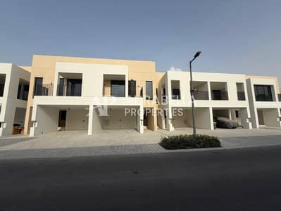 3 Schlafzimmer Townhouse zum zur Miete in Arabian Ranches 3, Dubai - Reihenhaus in Arabian Ranches 3,Bliss 2, 3 schlafzimmer, 155000 AED - 16243693 3 Schlafzimmer Townhouse zum zur Miete in Arabian Ranches 3, Dubai - Reihenhaus in Arabian Ranches 3,Bliss 2, 3 schlafzimmer, 155000 AED - 16243693