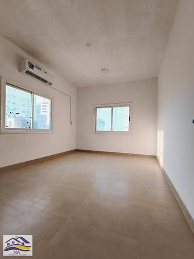 1 Camera Appartamento in affitto a Abu Shagara, Sharjah - 307993. jpg