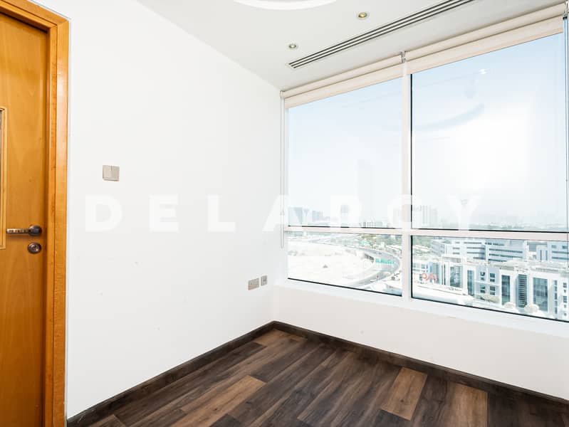 Partitioned Office | Burj Al Arab View | Vacant Partitioned Office | Burj Al Arab View | Vacant