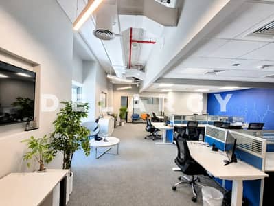 Office zum zur Miete in Business Bay, Dubai - Büro in Business Bay，Iris Bay, 284999 AED - 16244250
