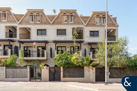 Townhouse de 4 chambres à à vendre à Jumeirah Village Circle (JVC), Dubai - Maison de ville à Jumeirah Village Circle (JVC),JVC District 14,Palace Estates, 4 chambres, 2800000 AED - 16244376 Townhouse de 4 chambres à à vendre à Jumeirah Village Circle (JVC), Dubai - Maison de ville à Jumeirah Village Circle (JVC),JVC District 14,Palace Estates, 4 chambres, 2800000 AED - 16244376