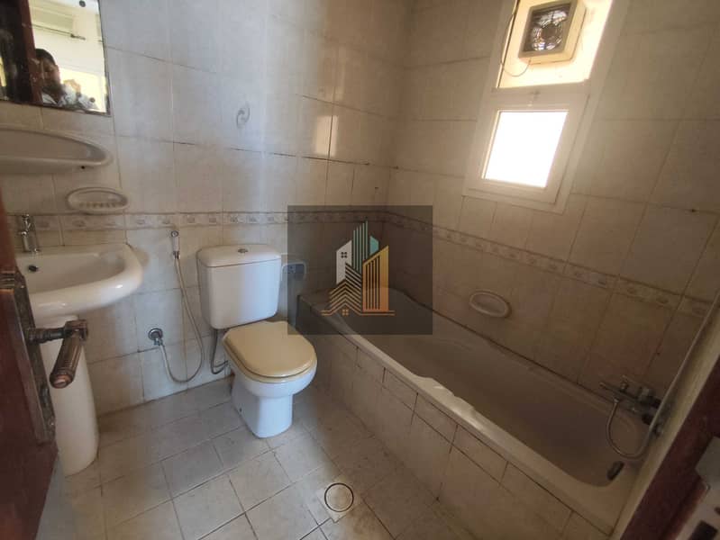 6 87476. jpg