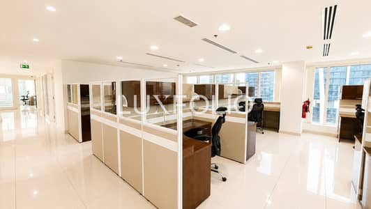 Office de  à à louer à Jumeirah Lake Towers (JLT), Dubai - Bureau à Jumeirah Lake Towers (JLT)，JLT Cluster T，One Lake Plaza, 550000 AED - 16244935