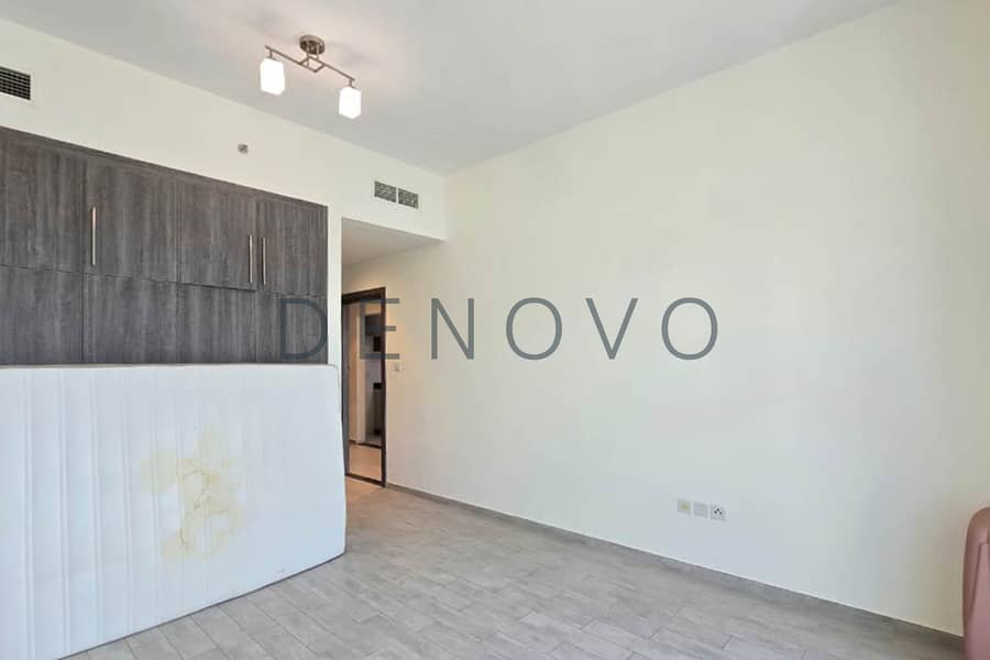 9 Property Image