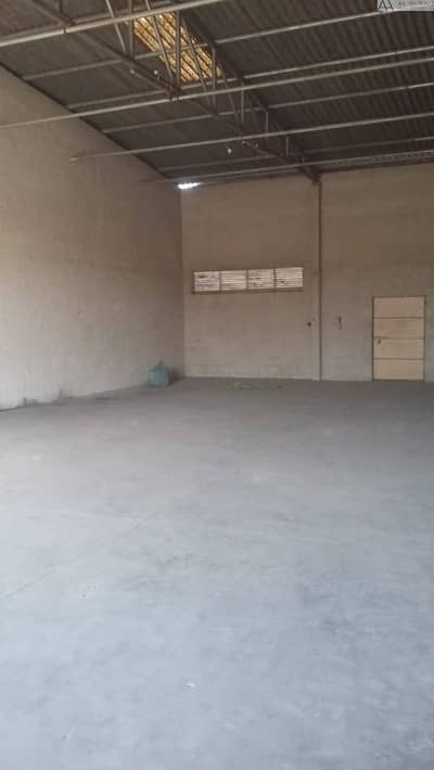 Warehouse for Rent in Ras Al Khor, Dubai - Warehouse for Rent in Ras Al Khor Industrial Area 02, Good location