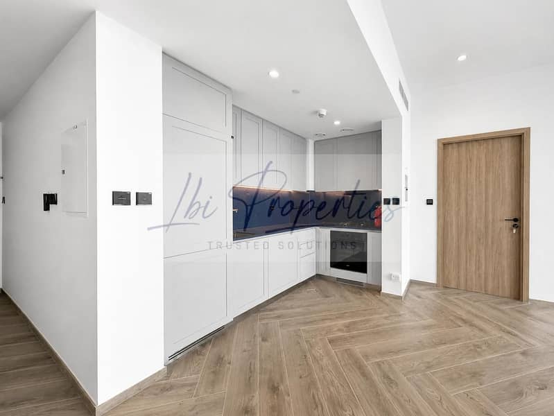6 WhatsApp Image 2026-05-04 at 13.21. 16 (1). jpeg