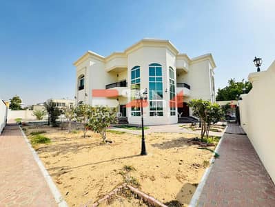 4 Slaapkamers Villa te Huur in Nad Al Hamar, Dubai - Villa in Nad Al Hamar, 4 slaapkamers, 300000 AED - 16091441