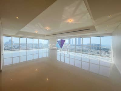 4 habitaciones Apartamento para en Alquiler en Corniche Area, Abu Dhabi - Apartamento en Corniche Area, 4 dormitorios, 240000 AED - 16246173