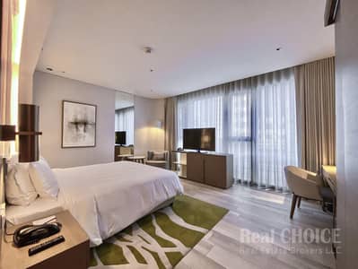 Hotel Apartment te Huur in Deira, Dubai - Hotelflat in Deira，Riggat Al Buteen，Al Bandar Rotana Hotel, 126000 AED - 16246275
